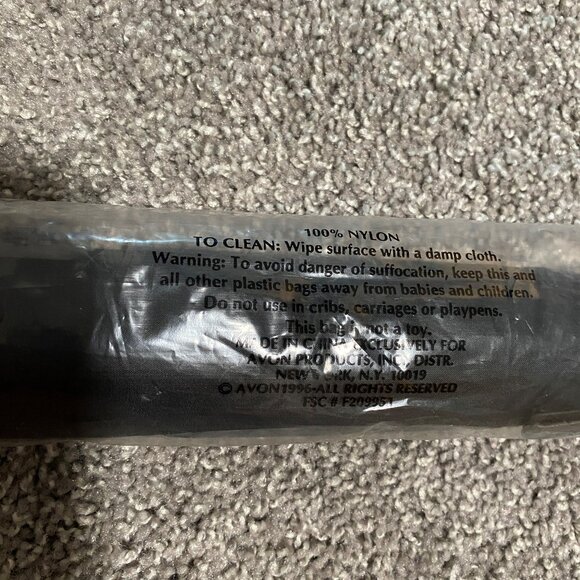 Vintage, Avon Rare Gold Deluxe Umbrella NIB - Picture 3 of 3